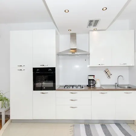 Ana Villa Umljanovic