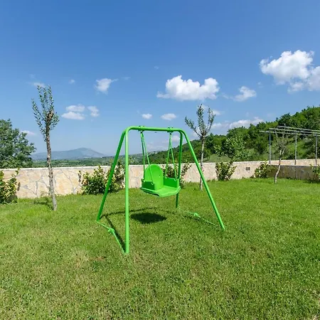 Villa Ana Umljanović