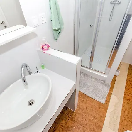 Ana Villa Umljanovic